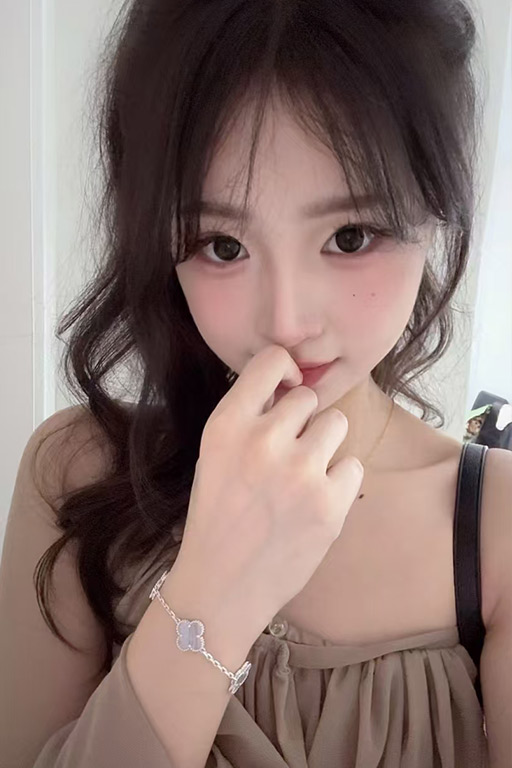 4119女孩.jpg